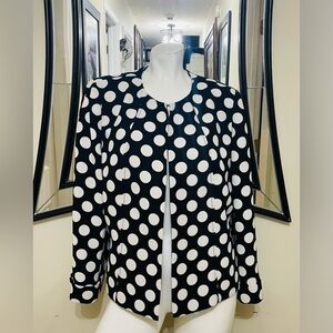 Tahari Polka Dot Women's Top - Black and White